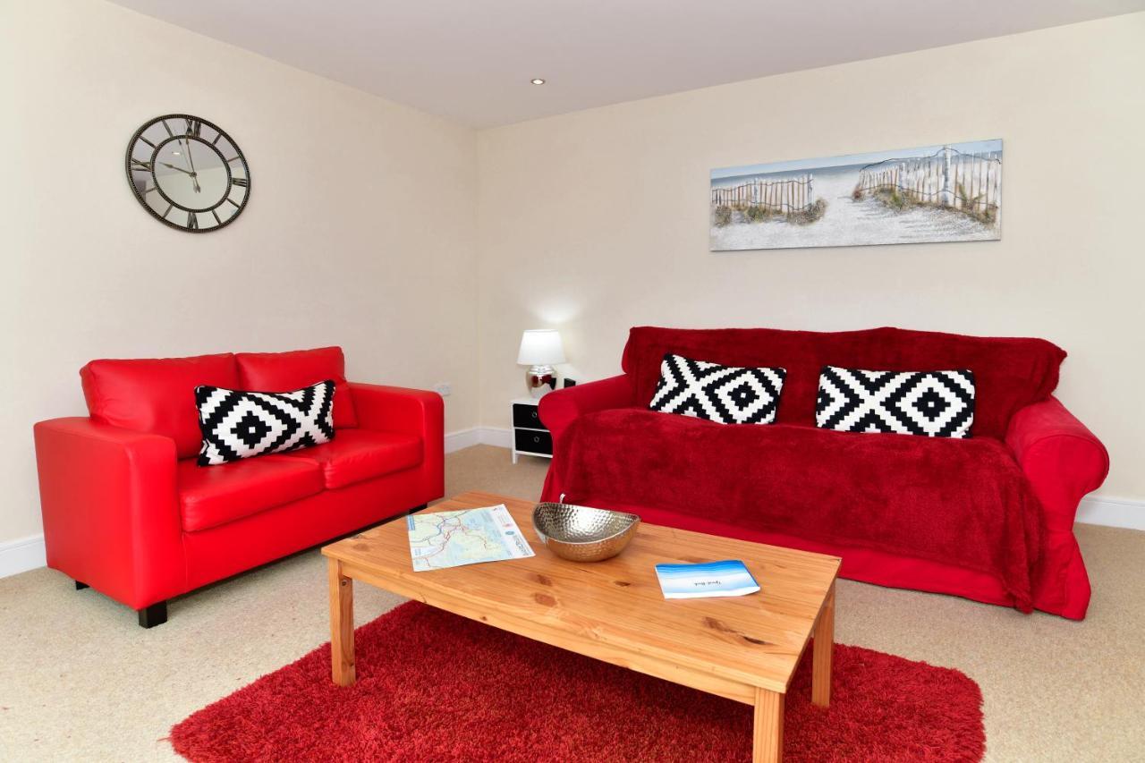 Meridian Quay Apartments, By Jsw Short Stay Σουόνσι Εξωτερικό φωτογραφία